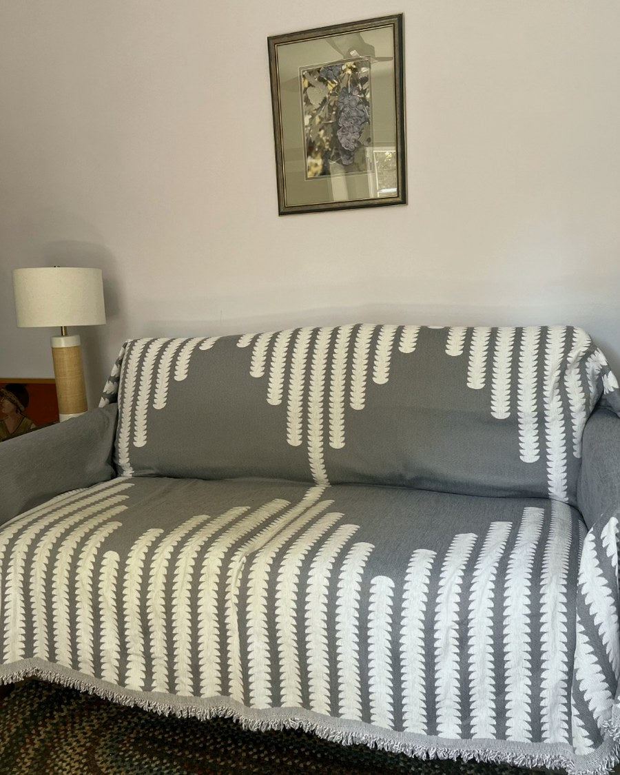 Jasmin sofa cover in a customer home